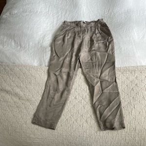 Aritzia Babaton silky pant